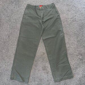 IZOD Red Label Luxury Sport Edition Green Men's Pants - W34 L32 - Excellent Cond